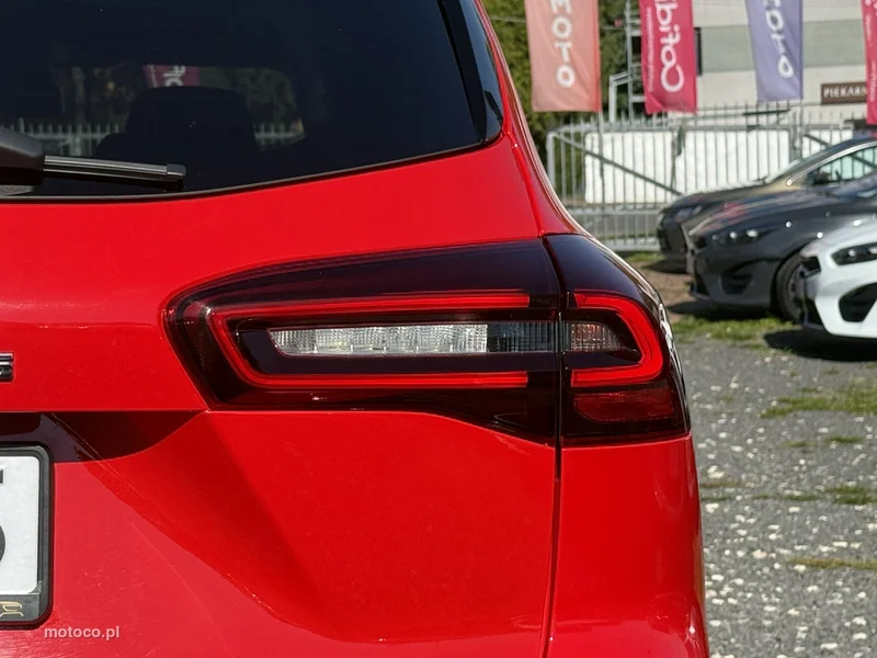 Ford Focus IV 8