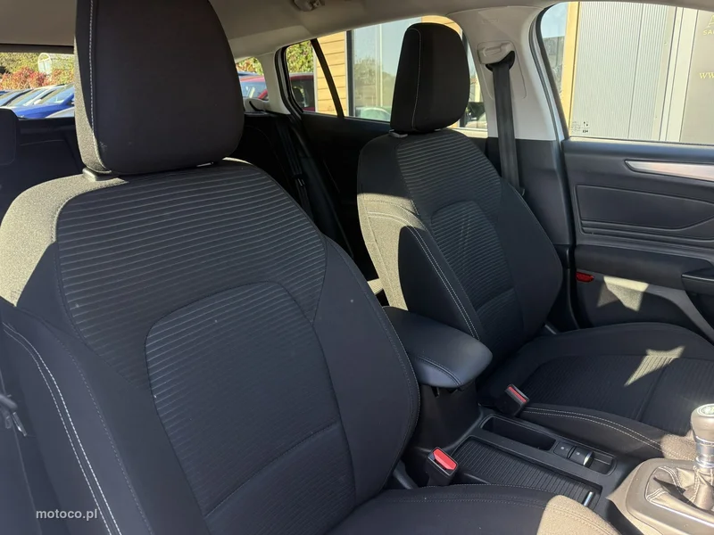 Ford Focus IV 11