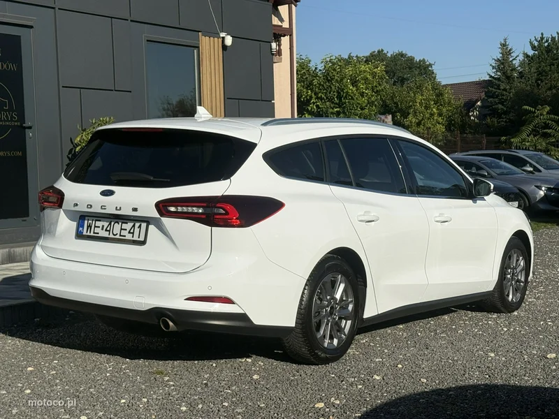 Ford Focus IV 9