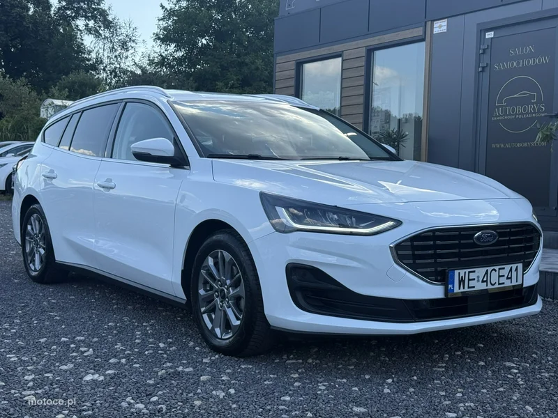Ford Focus IV 3