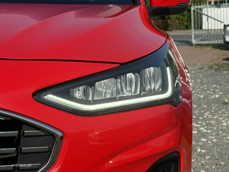 Ford Focus IV 5