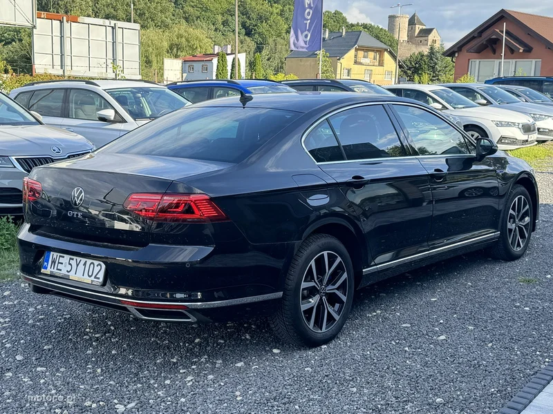 Volkswagen Passat B8 4