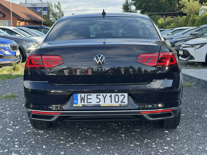 Volkswagen Passat B8 5