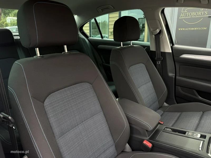 Volkswagen Passat B8 13
