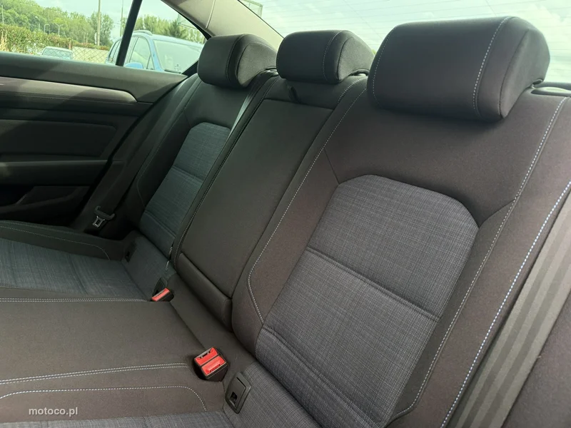 Volkswagen Passat B8 29