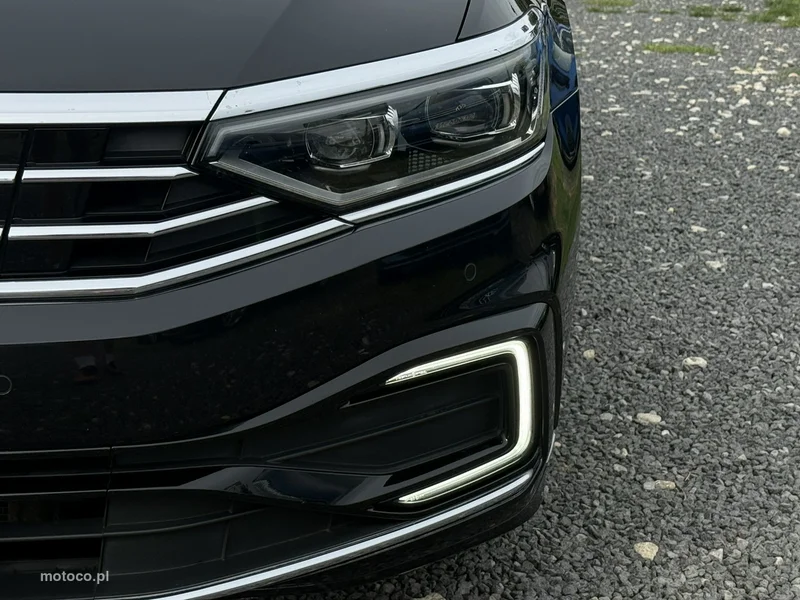 Volkswagen Passat B8 5
