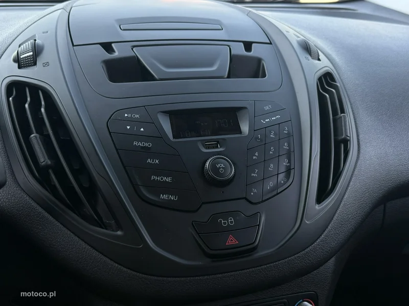 Ford Tourneo Courier 20