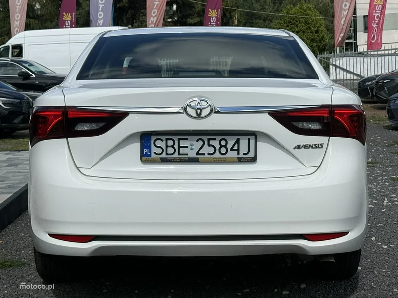 Toyota Avensis T27 7