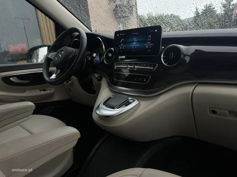 Mercedes-Benz Klasa V W447 19