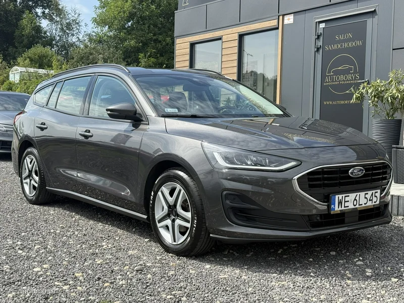 Ford Focus IV 3