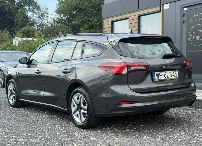 Ford Focus IV 7