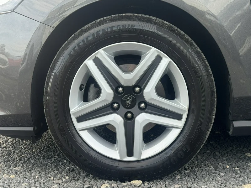 Ford Focus IV 13