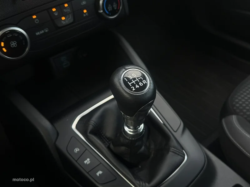 Ford Focus IV 18
