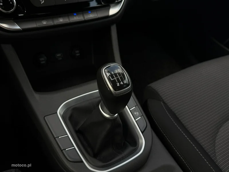 Hyundai i30 25