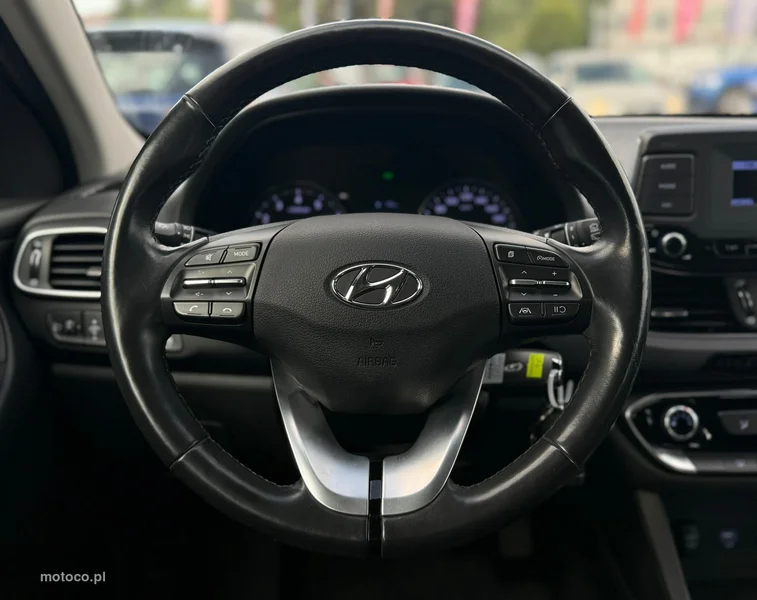 Hyundai i30 16