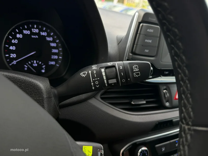 Hyundai i30 19