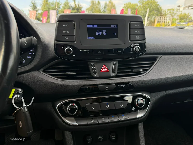 Hyundai i30 22