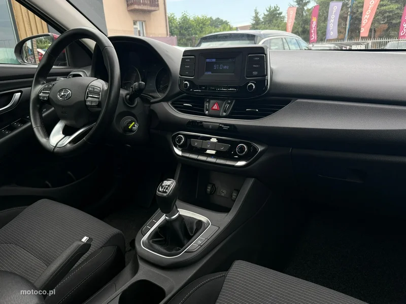 Hyundai i30 14