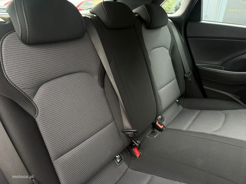 Hyundai i30 31