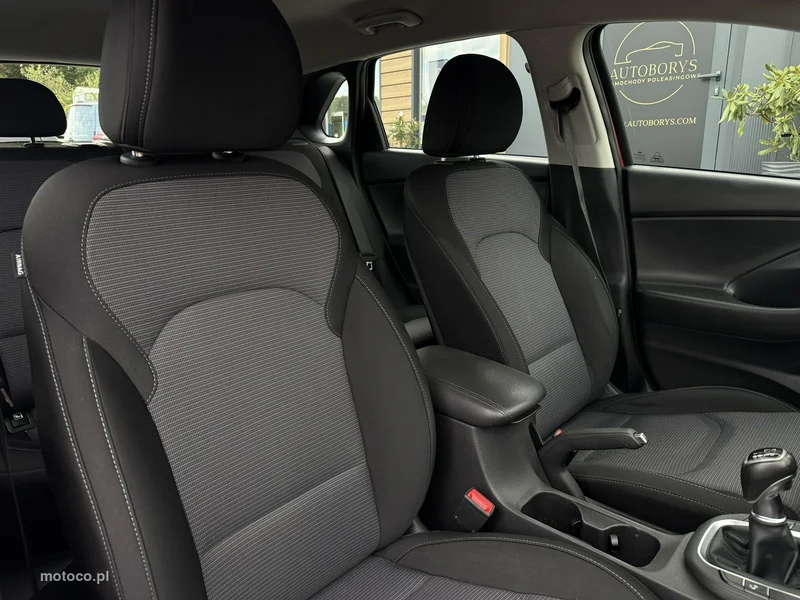 Hyundai i30 12