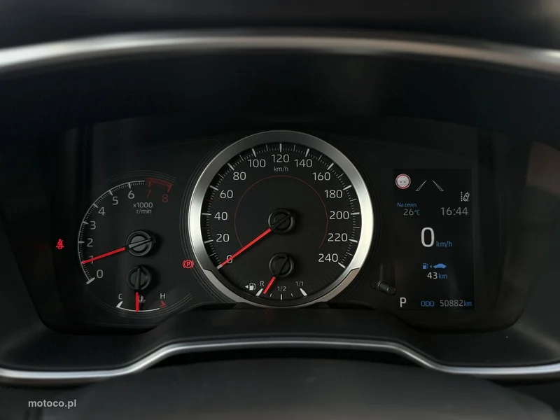 Toyota Corolla E210 20