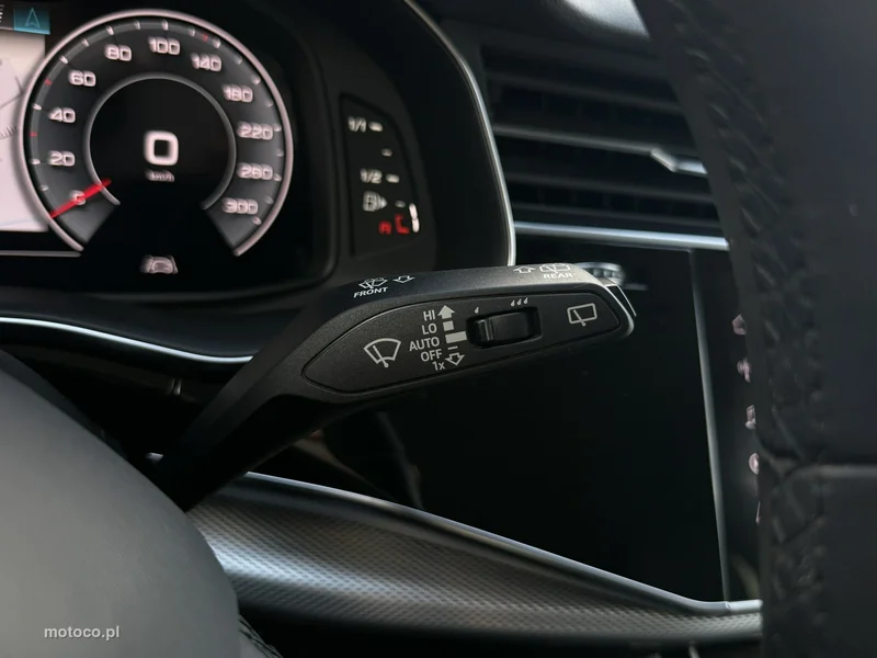 Audi Q8 4M 19