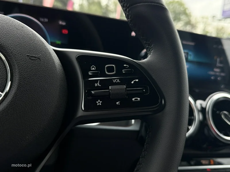 Mercedes-Benz GLB X247 14