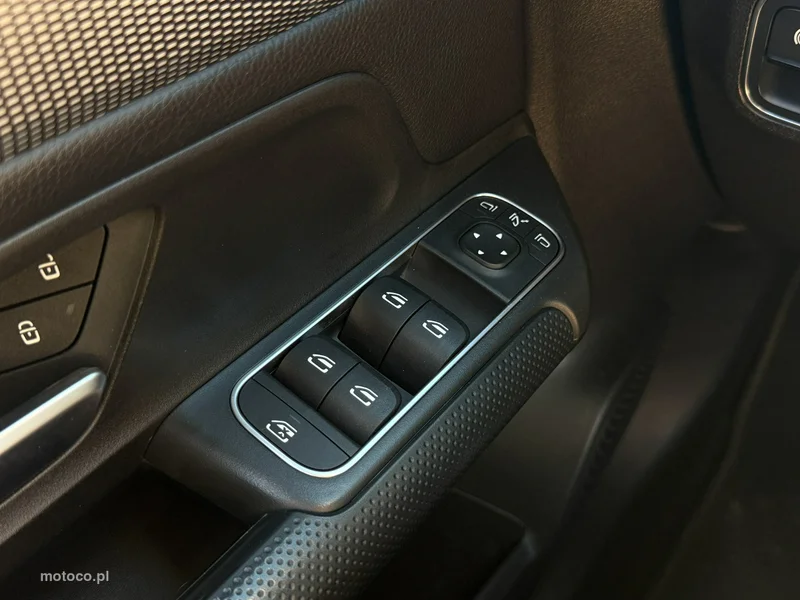 Mercedes-Benz GLB X247 15