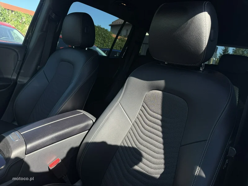 Mercedes-Benz GLB X247 6