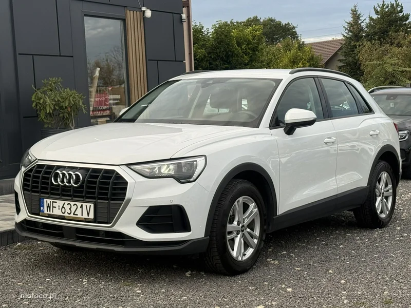 Audi Q3 F3 5