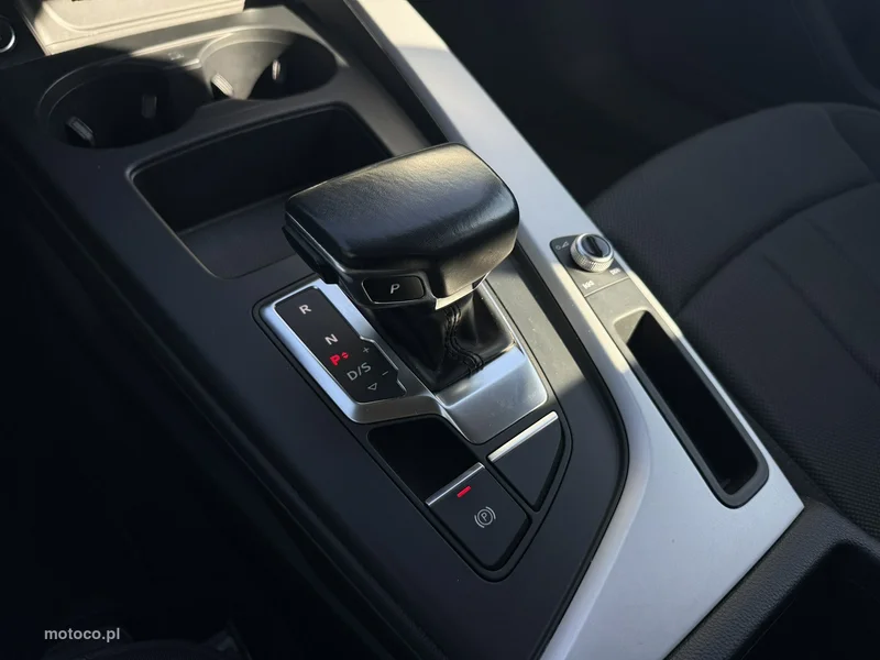 Audi A4 B9 26