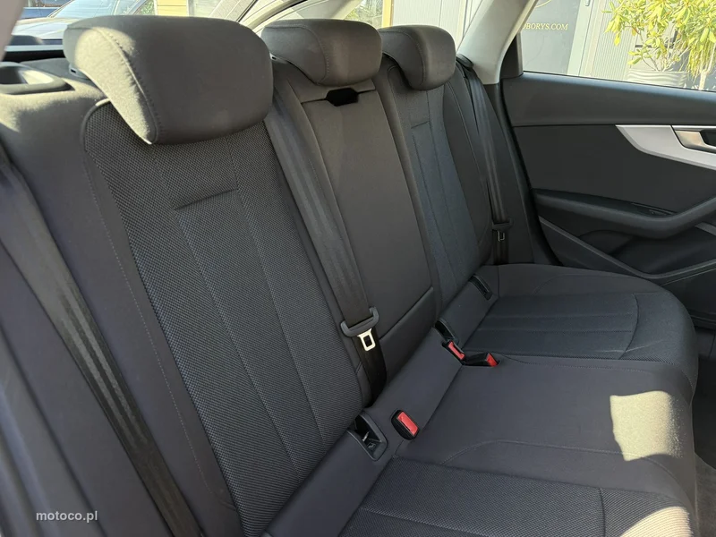 Audi A4 B9 31