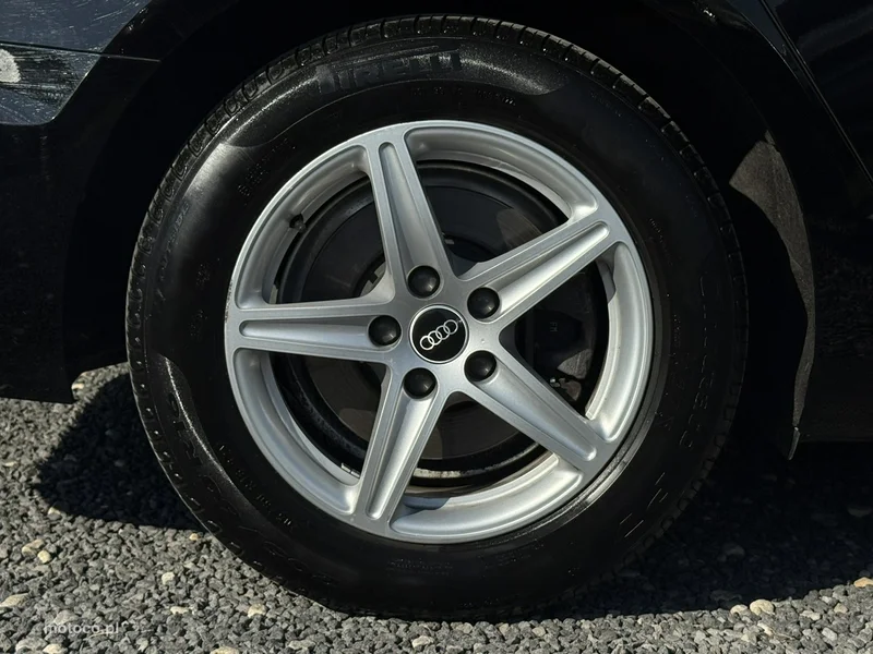 Audi A4 B9 35