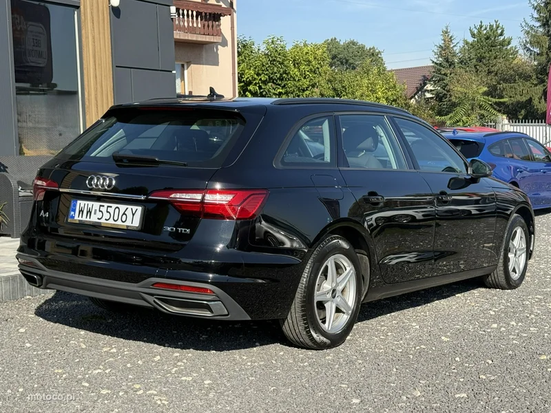 Audi A4 B9 9