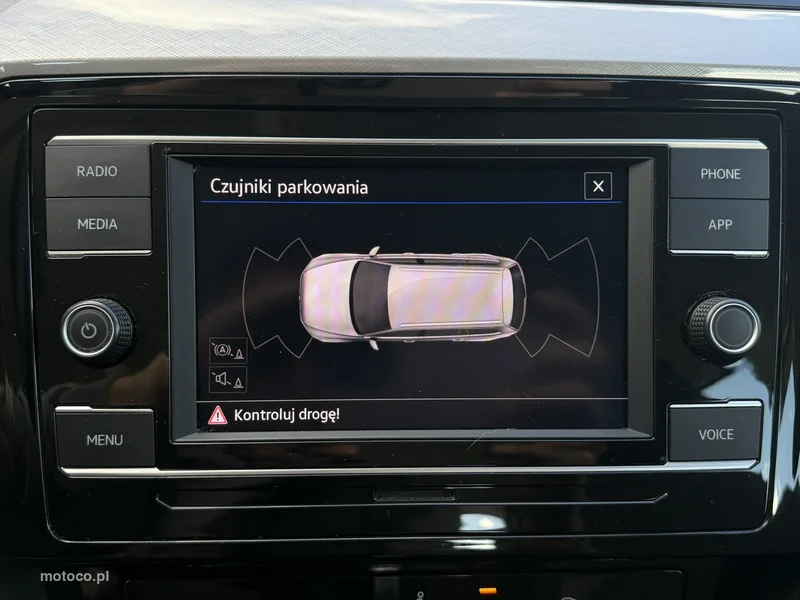 Volkswagen Passat Variant B8 22