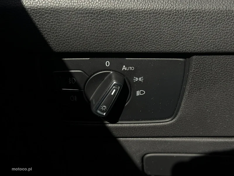 Volkswagen Passat Variant B8 28