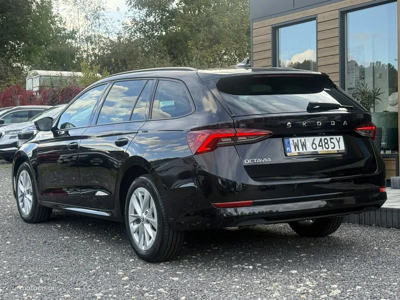 Skoda Octavia IV 6