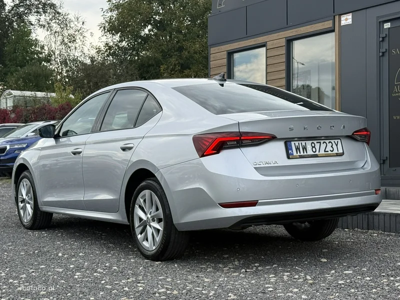 Skoda Octavia IV 6