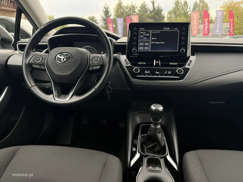 Toyota Corolla E210 12