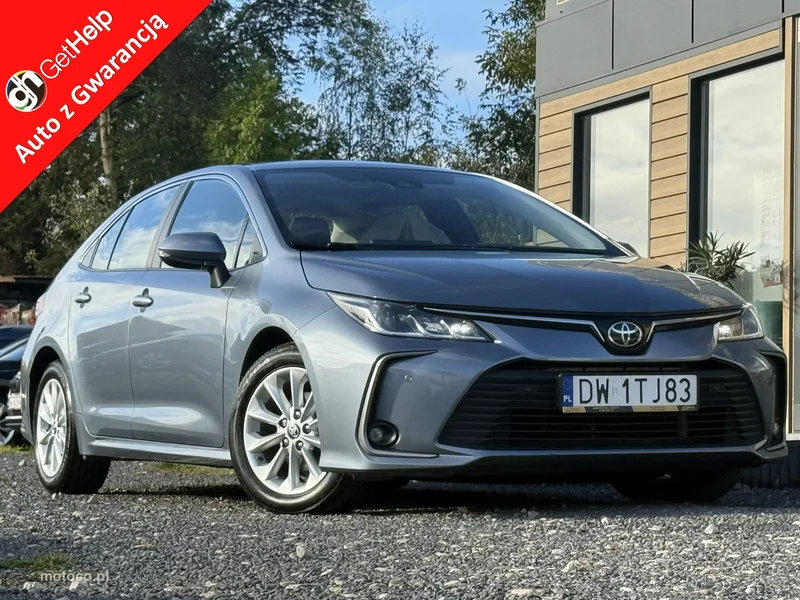 Toyota Corolla E210