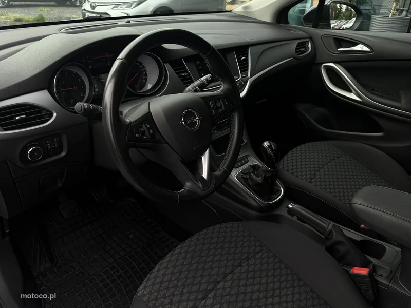 Opel Astra K 16
