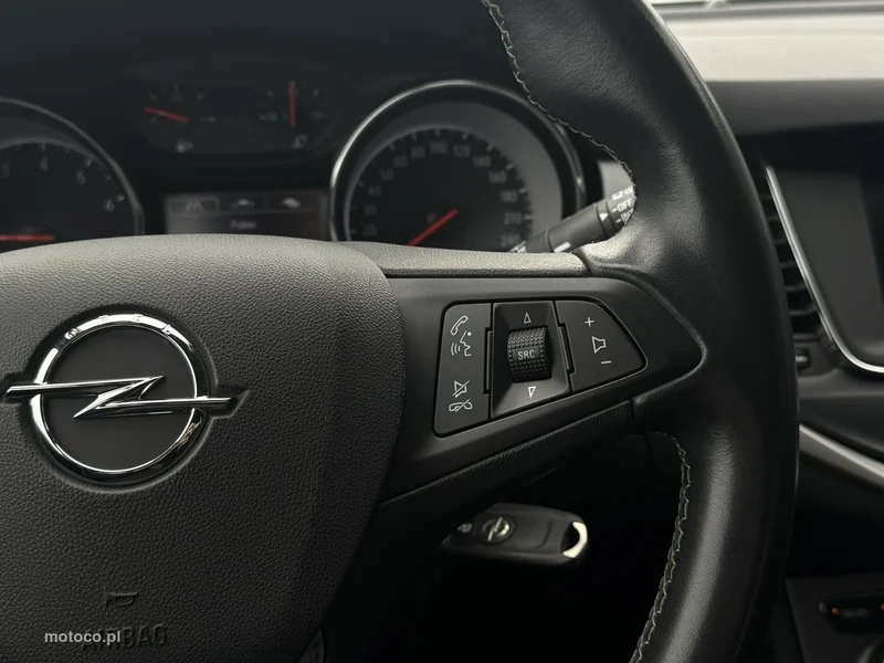 Opel Astra K 29