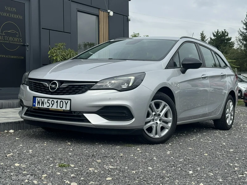 Opel Astra K 9