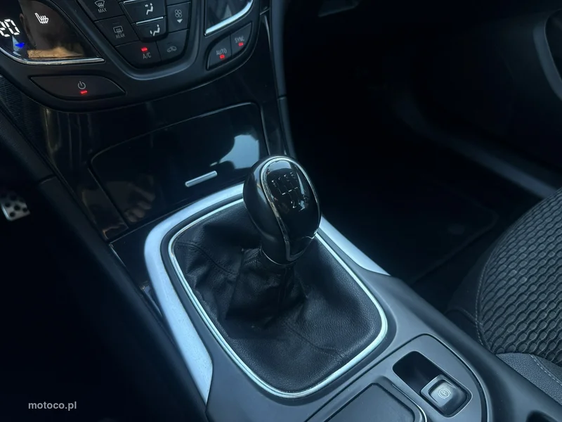 Opel Insignia A 13