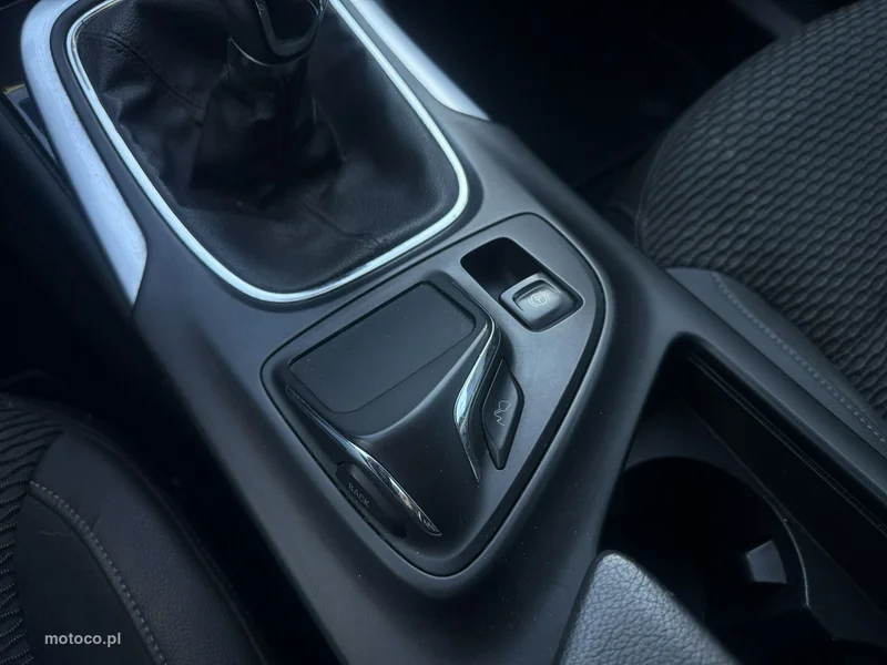 Opel Insignia A 14