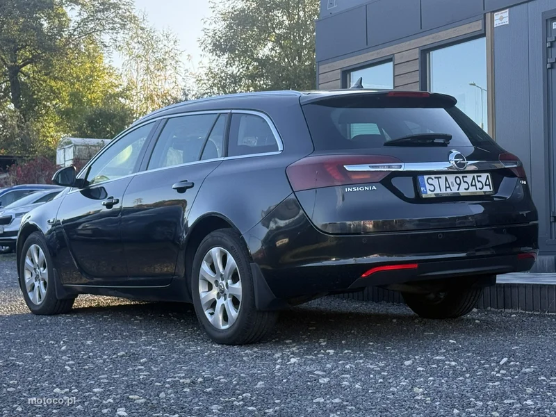 Opel Insignia A 4