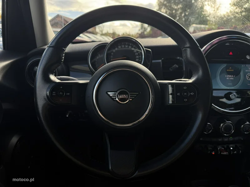 MINI ONE 7