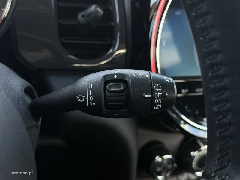 MINI ONE 8
