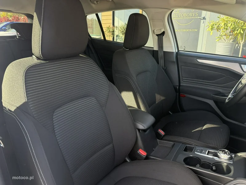 Ford Focus IV 11