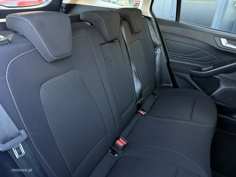 Ford Focus IV 32